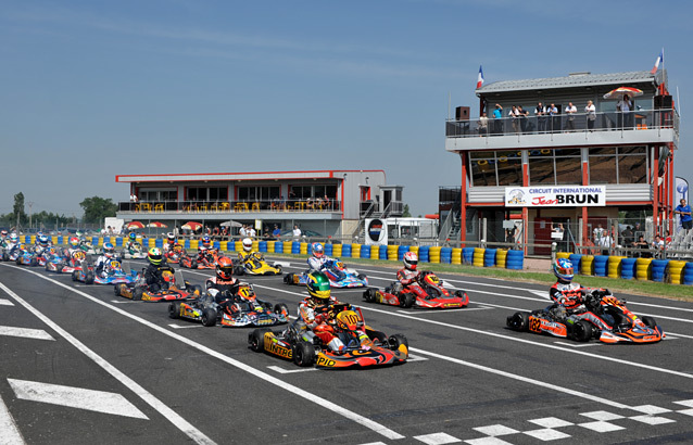 Classificação intermédia KZ2: Lucati precede Pesce