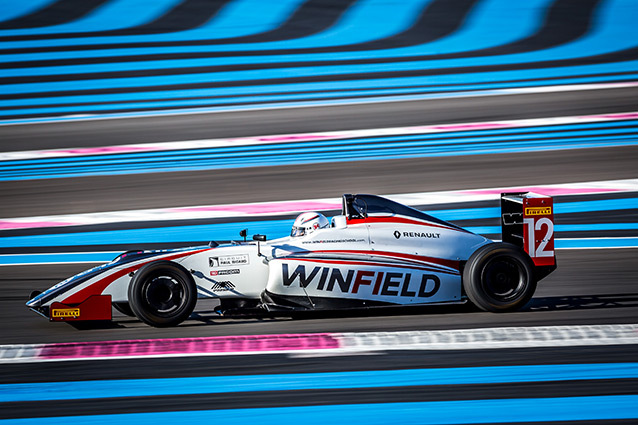 La commission « Femmes dans le sport automobile » de la FIA soutient la participation des féminines au Volant Winfield