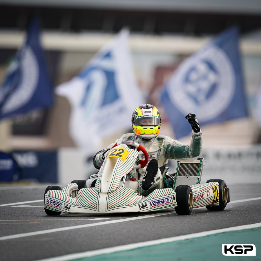 Bradshaw wins the OK World Championship in the rain at Portimão