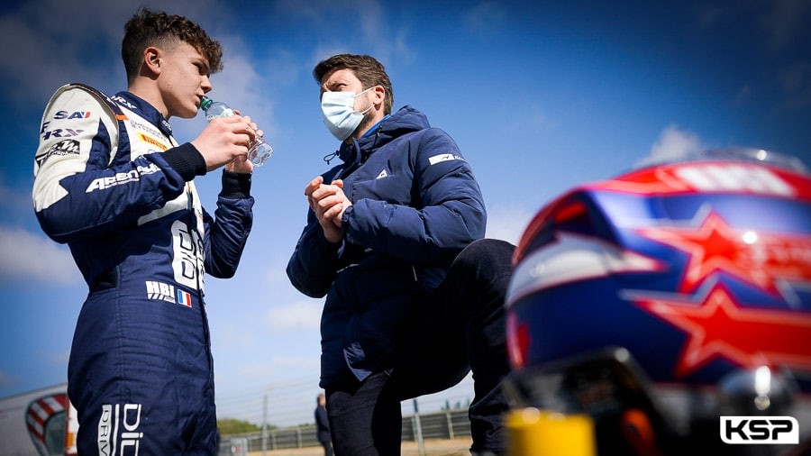 Vainqueur à Nogaro, Esteban Masson prend la tête du Championnat de France F4