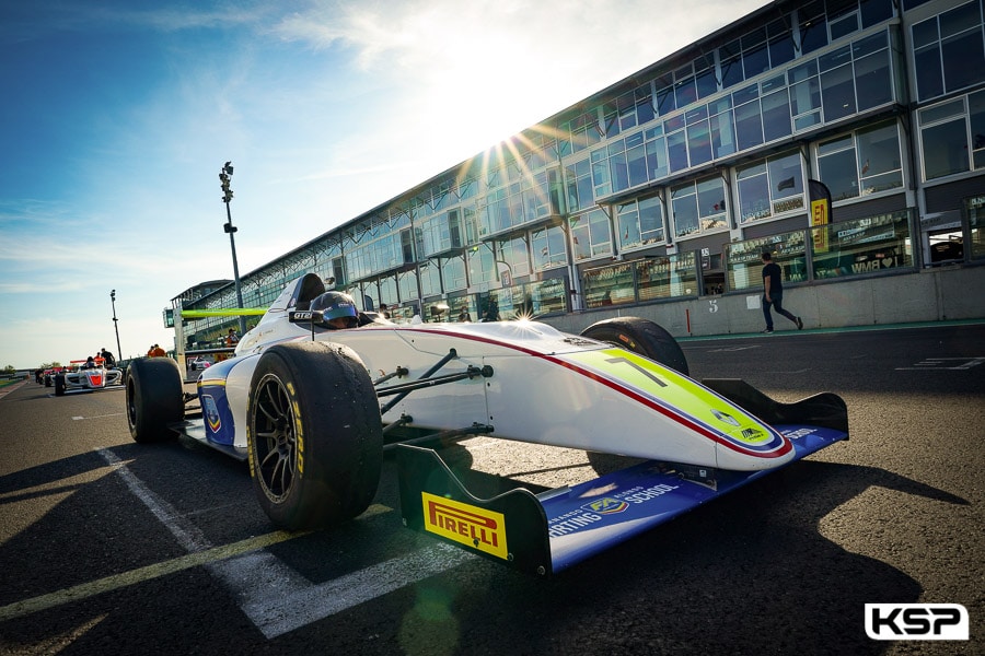 2 premiers succès en F4 Junior pour Dario Cabanelas