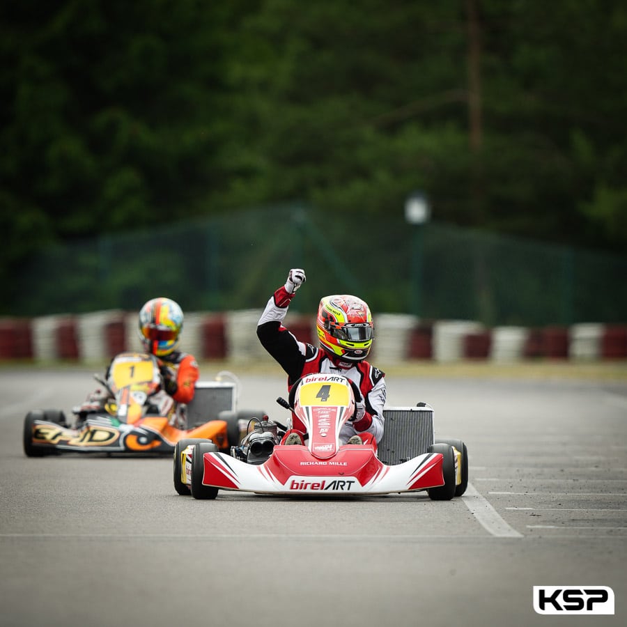 Superbe duel final en KZ et victoire de Longhi devant Denner