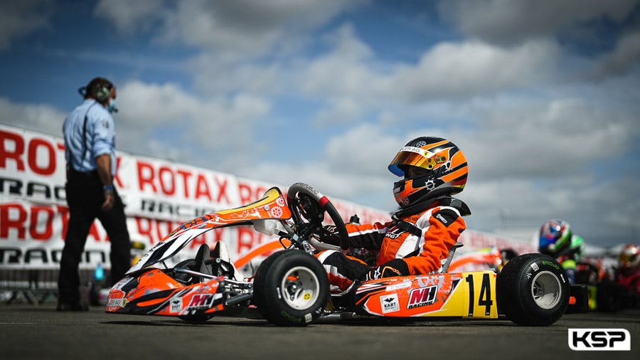 Schön dominates the RMCIT Micro heats