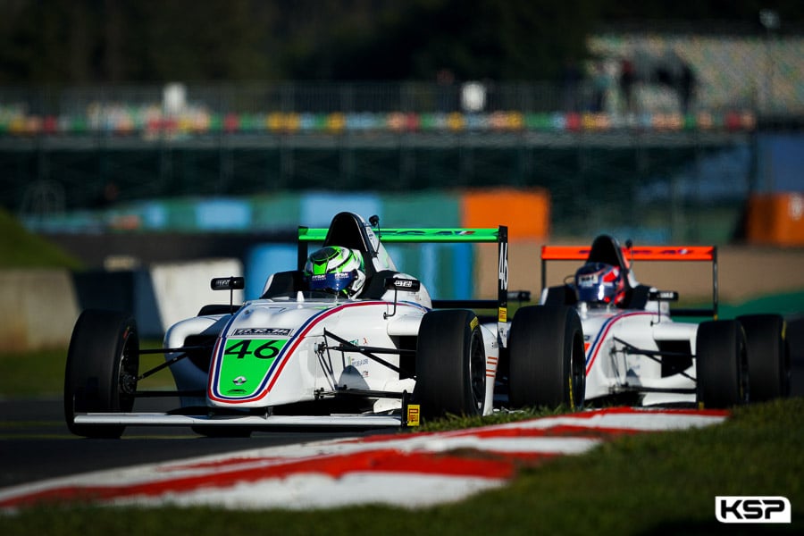 Deux top-5 à Magny-Cours pour conclure une expérience positive en F4