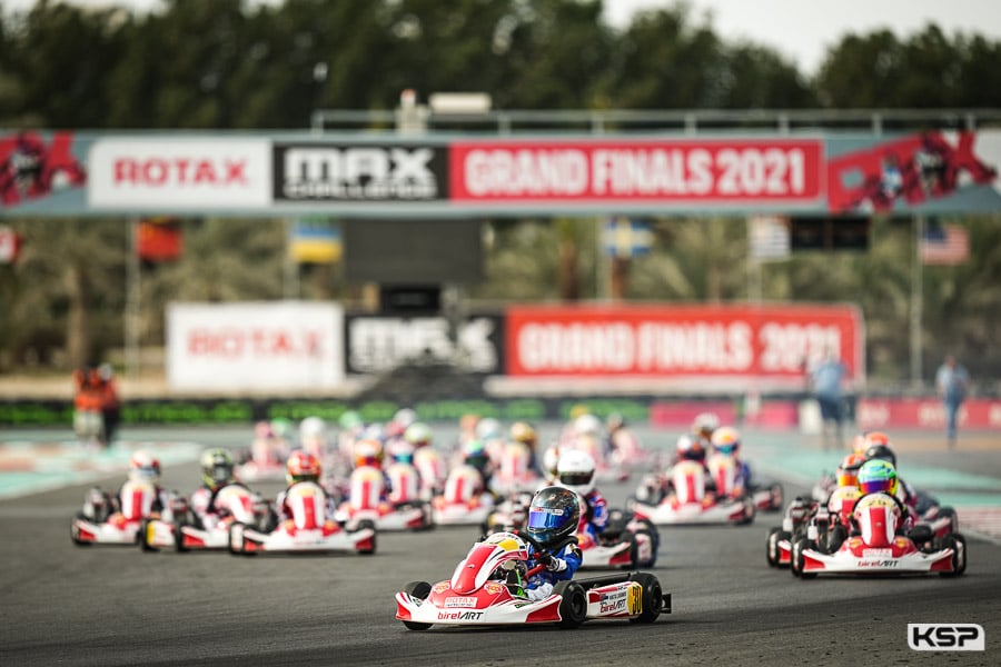 Ljubimov conclut en grand vainqueur Micro MAX