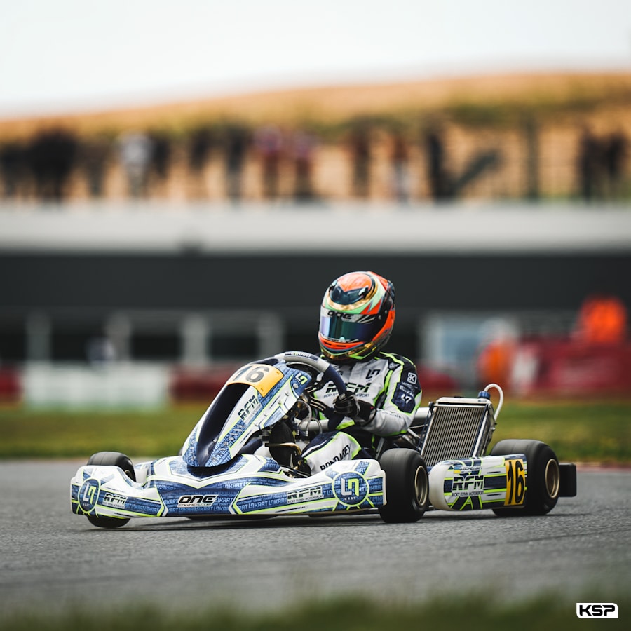 Champions of the Future: Bondarev on Junior pole at Portimão