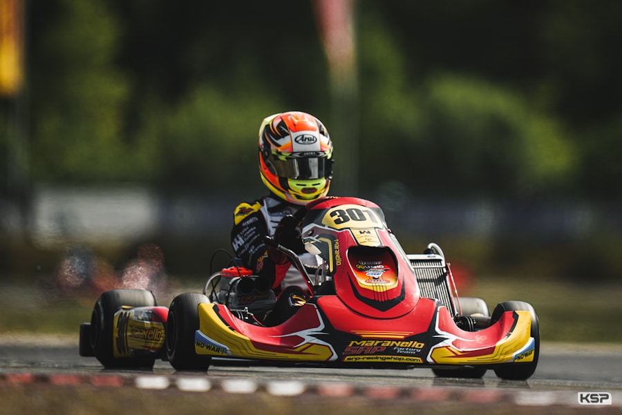 Trefilov réalise la pole position FIA Karting KZ2 à Genk devant Tom Leuillet