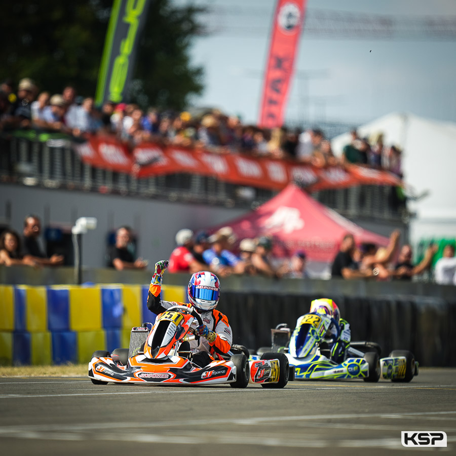 Zelenko remporte une finale Junior Max à rebondissements