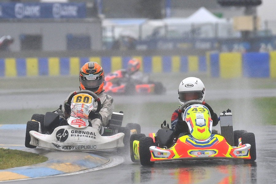 IWF 2022 – Tricky conditions for the beginning of the qualifying heats