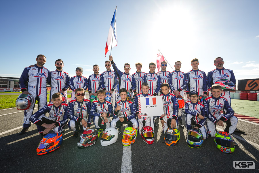 Le Team France sur la 2e marche du podium à Portimao