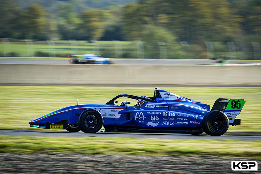 F4 Academy: Ideal start for Evan Giltaire, double poleman at Nogaro