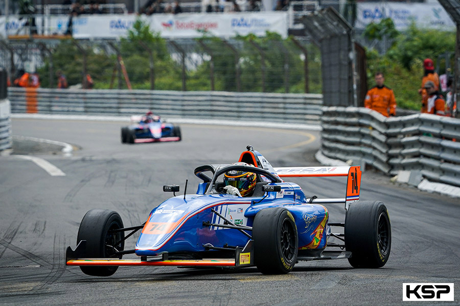 F4 Academy: Enzo Peugeot moves from P6 to P1 with flying colours in Race 1 in Pau