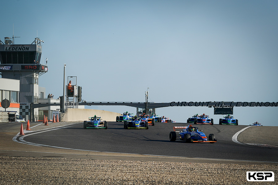 F4 Academy: Enzo Peugeot converts his pole into victory in Race 1