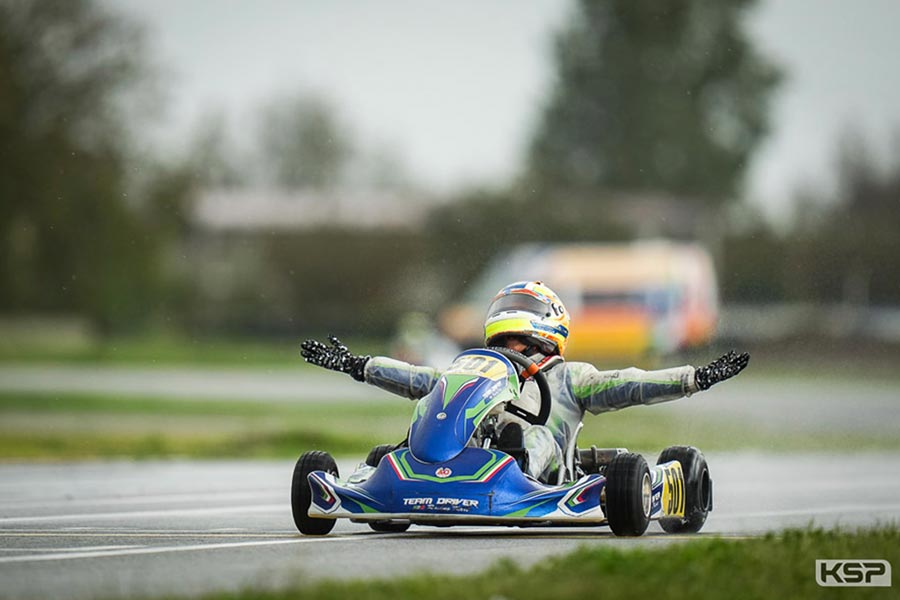 Mini : Victoire finale et titre pour Bogdan Cosma Cristofor