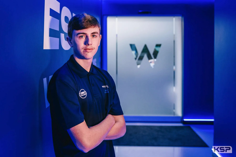 Alessandro Giusti joins the Williams Racing Driver Academy