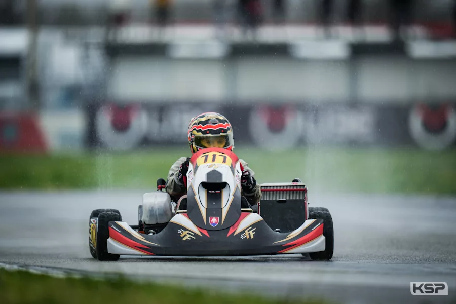 Molota dominates the OK-N Junior Prefinal