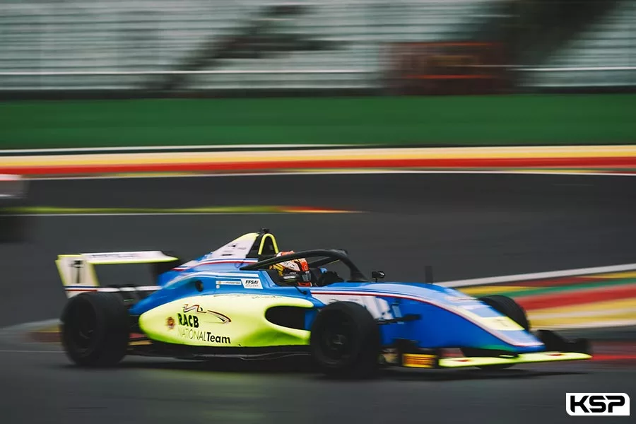 F4 Academy: Stevenheyens confirme son statut de favori par une double pole à Spa