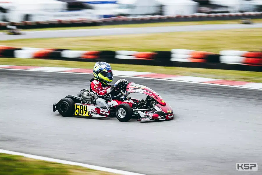 60 Mini : Ural mène les manches du Championnat de France d’Anneville